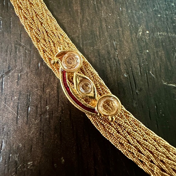 Gold Necklace & Earrings set - Picture 4 of 9